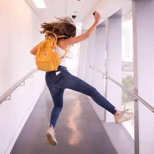 Meet your Posher, Adela